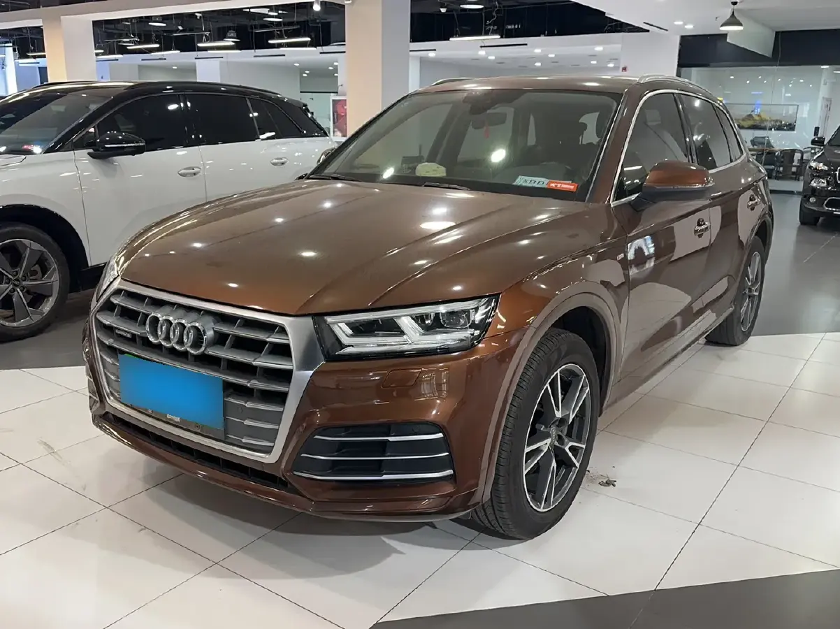 2018 Audi Q5L 2.0T 190HP L4 7DCT