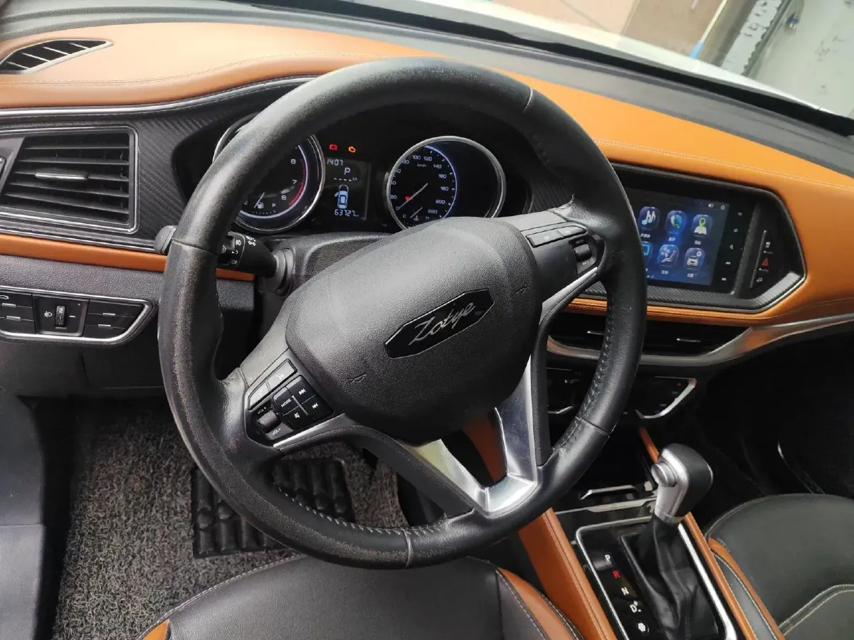 2017 Zotye T300 1.5T 144HP L4 CVT,autocango,china used car exporter,china ev exporter,chinese used car exporter,chinese used ev exporter