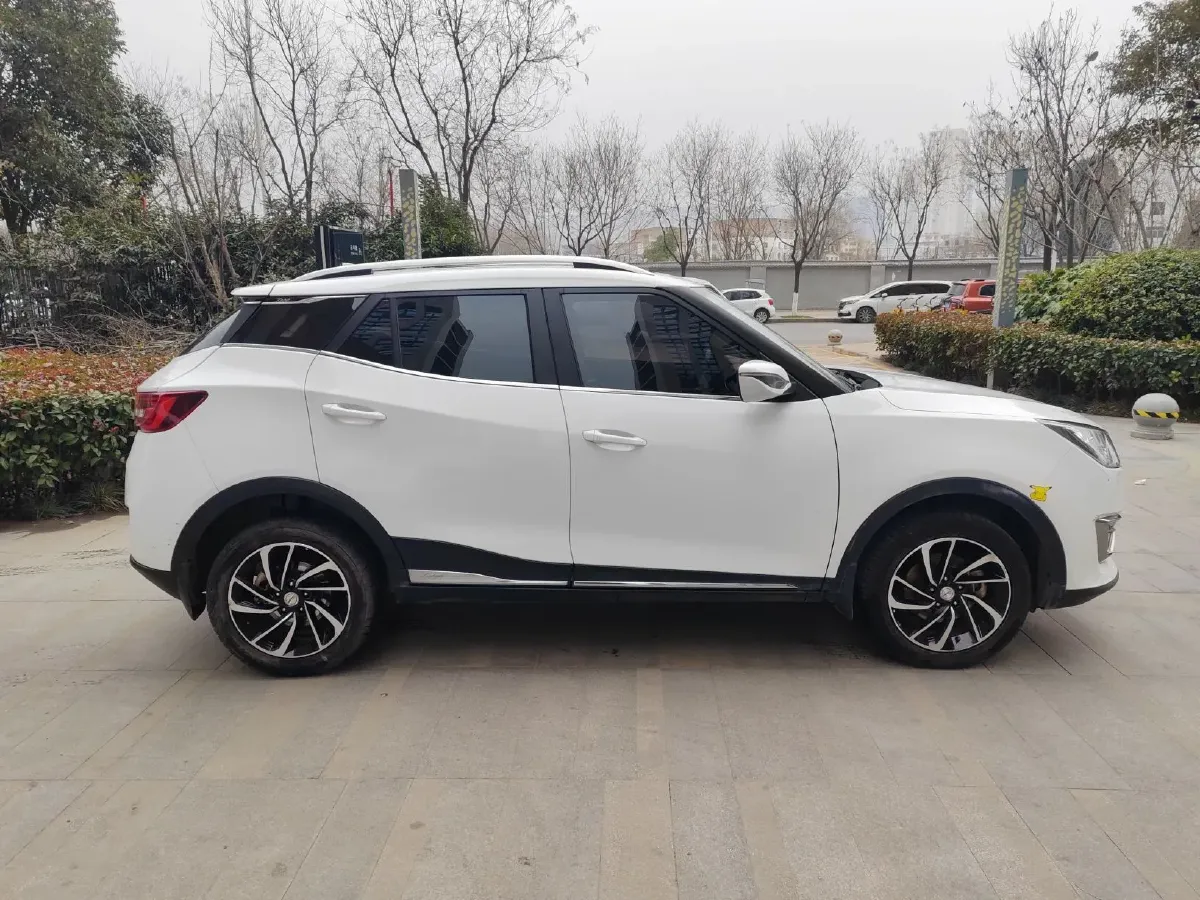 2017 Zotye T300 1.5T 144HP L4 CVT,autocango,china used car exporter,china ev exporter,chinese used car exporter,chinese used ev exporter