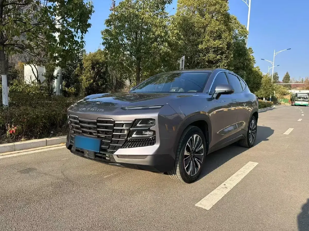 2022 Jetour DASHING 1.6T 197HP L4 7DCT