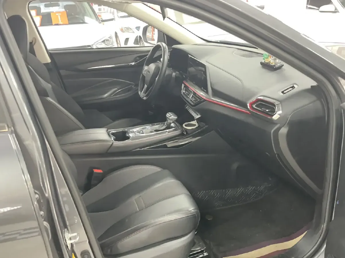 2021 ChangAn Oshan X5 1.5T 180HP L4 7DCT,autocango,china used car exporter,china ev exporter,chinese used car exporter,chinese used ev exporter