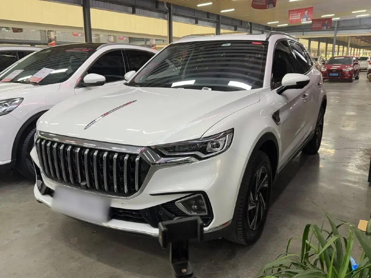 2022 HongQi HS5 2.0T 224HP L4 6AT