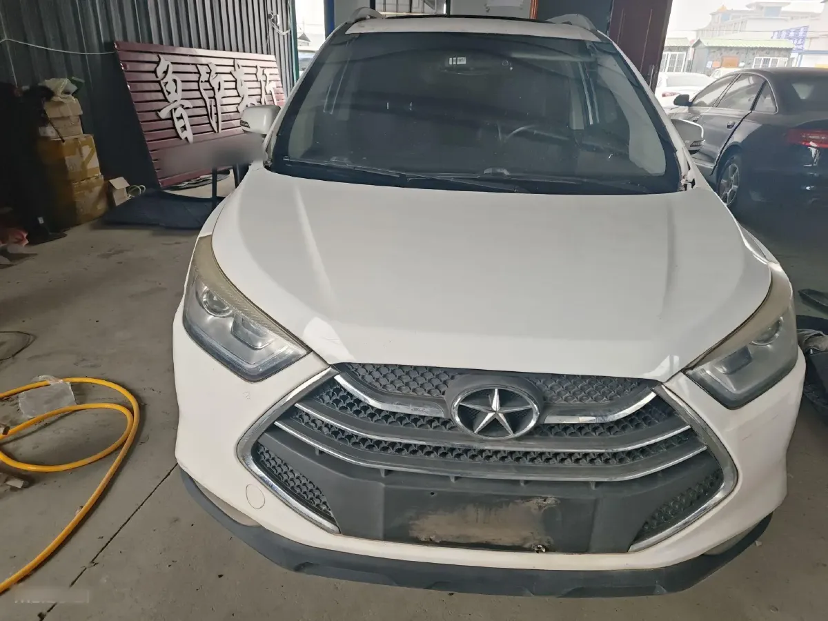 2014 JAC Refine S3 1.5L 113HP L4 6MT,autocango,china used car exporter,china ev exporter,chinese used car exporter,chinese used ev exporter