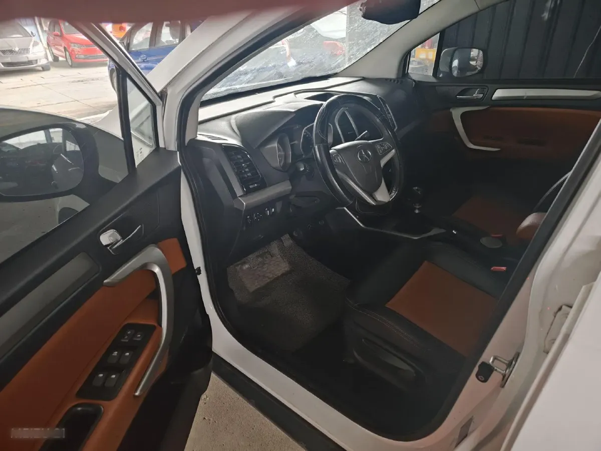 2014 JAC Refine S3 1.5L 113HP L4 6MT,autocango,china used car exporter,china ev exporter,chinese used car exporter,chinese used ev exporter