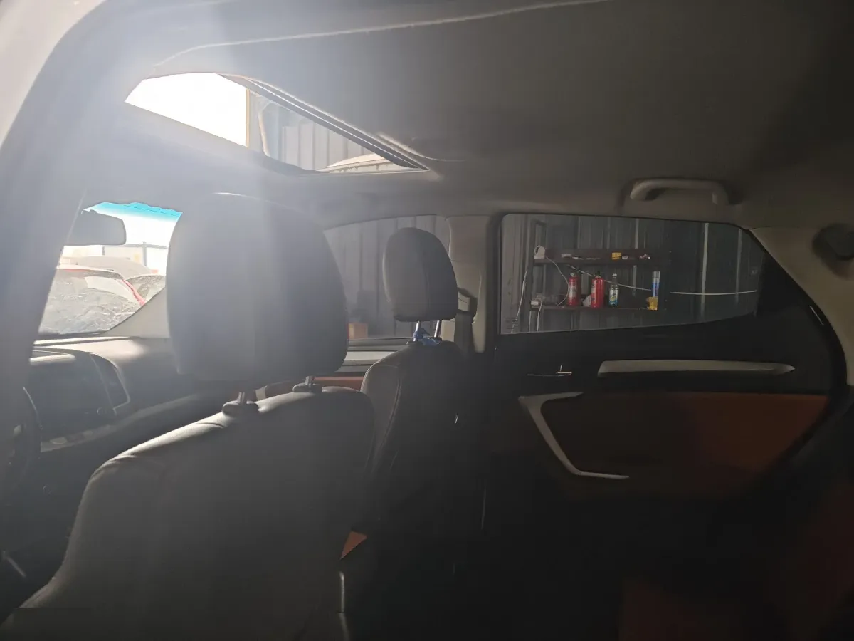 2014 JAC Refine S3 1.5L 113HP L4 6MT,autocango,china used car exporter,china ev exporter,chinese used car exporter,chinese used ev exporter