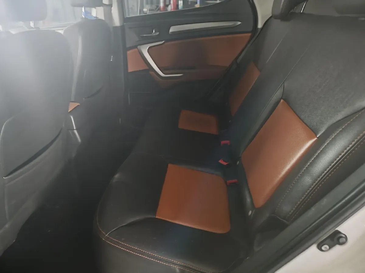 2014 JAC Refine S3 1.5L 113HP L4 6MT,autocango,china used car exporter,china ev exporter,chinese used car exporter,chinese used ev exporter