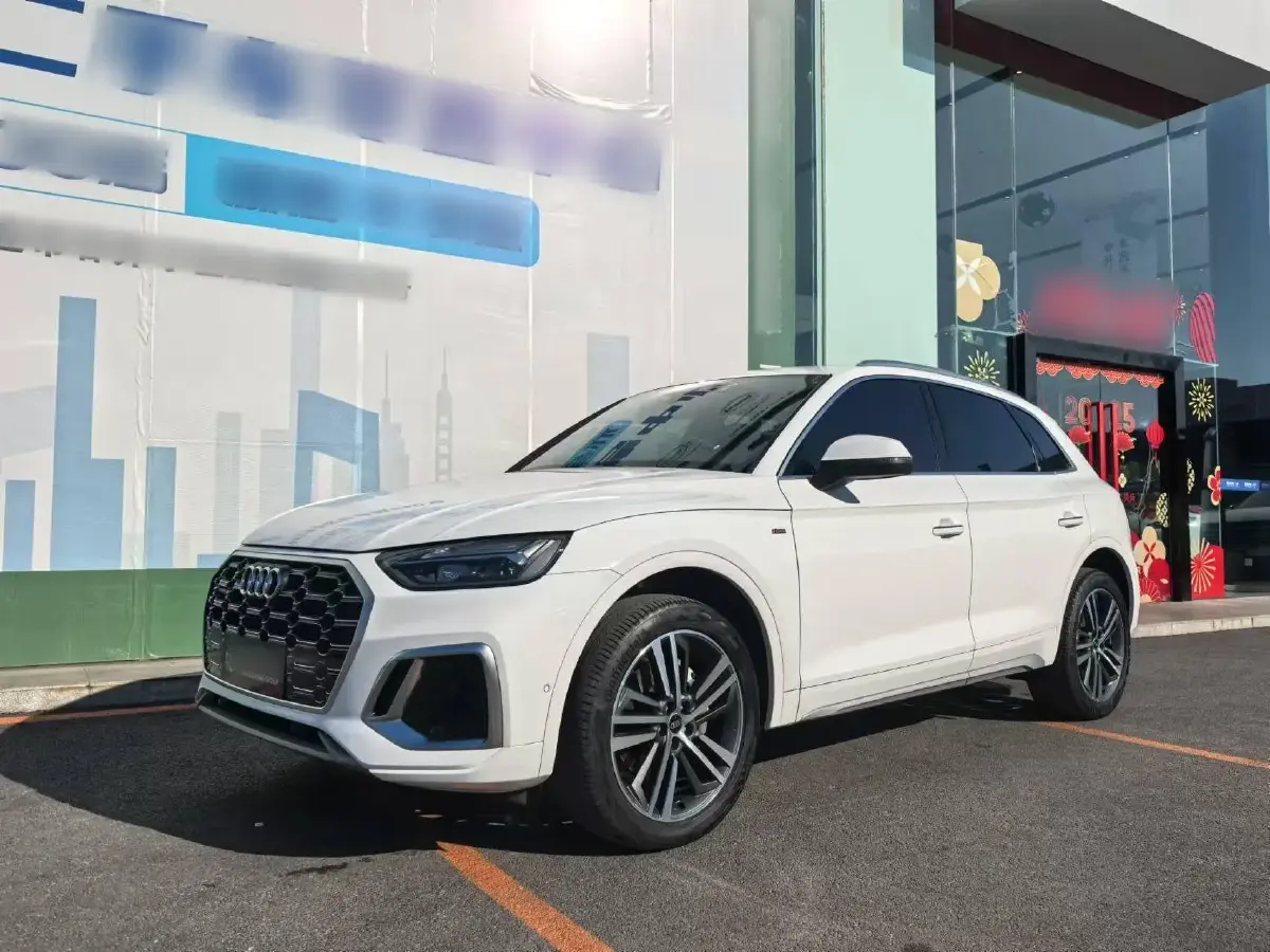 2022 Audi Q5L 2.0T 190HP L4 7DCT