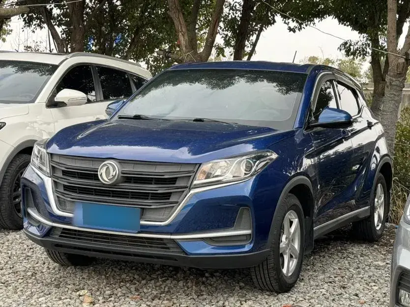2021 DongFeng Fengon Fengon 500 1.5L 116HP L4 CVT