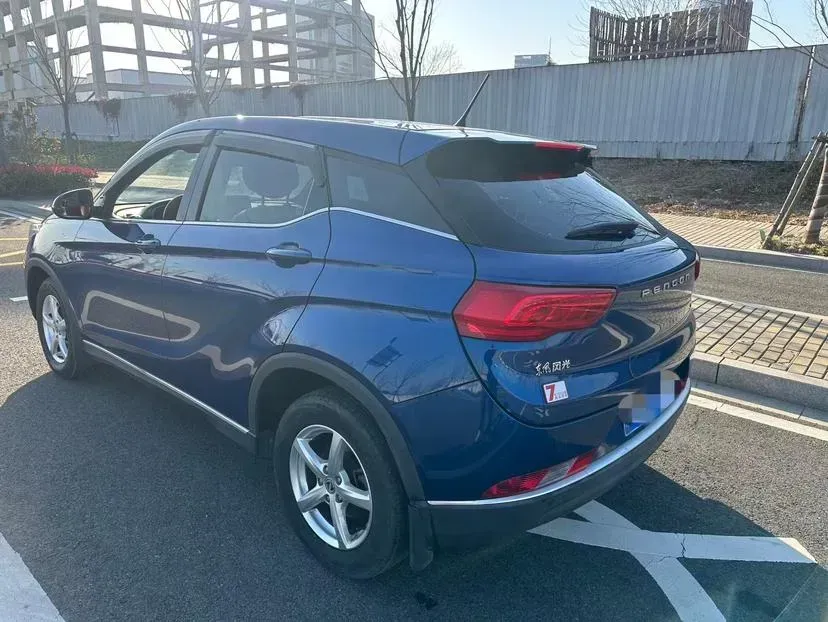 2021 DongFeng Fengon Fengon 500 1.5L 116HP L4 CVT,autocango,china used car exporter,china ev exporter,chinese used car exporter,chinese used ev exporter