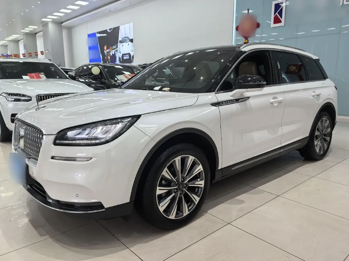 2022 Lincoln Corsair 2.0T 245HP L4 8AT,autocango,china used car exporter,china ev exporter,chinese used car exporter,chinese used ev exporter