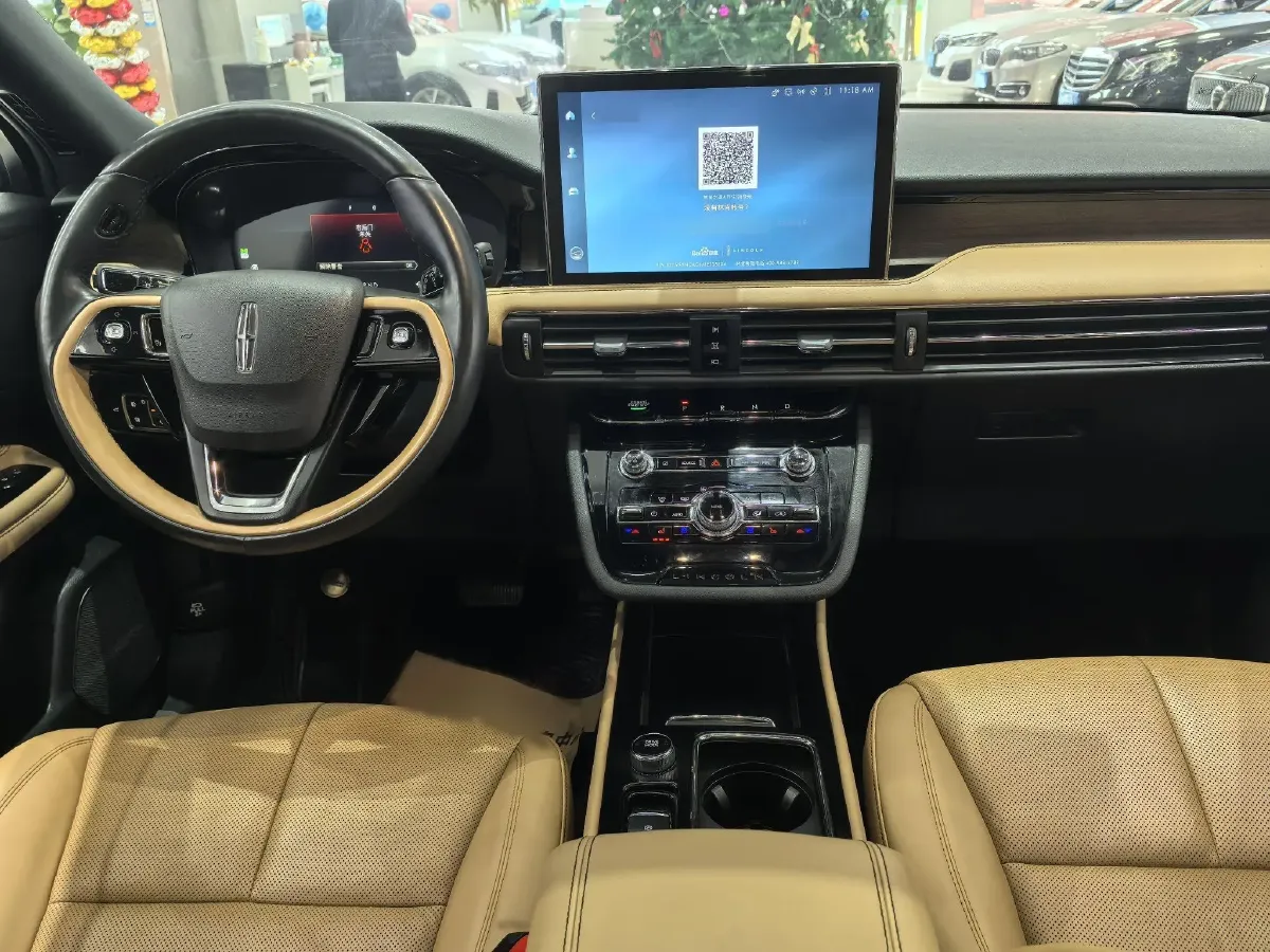 2022 Lincoln Corsair 2.0T 245HP L4 8AT,autocango,china used car exporter,china ev exporter,chinese used car exporter,chinese used ev exporter