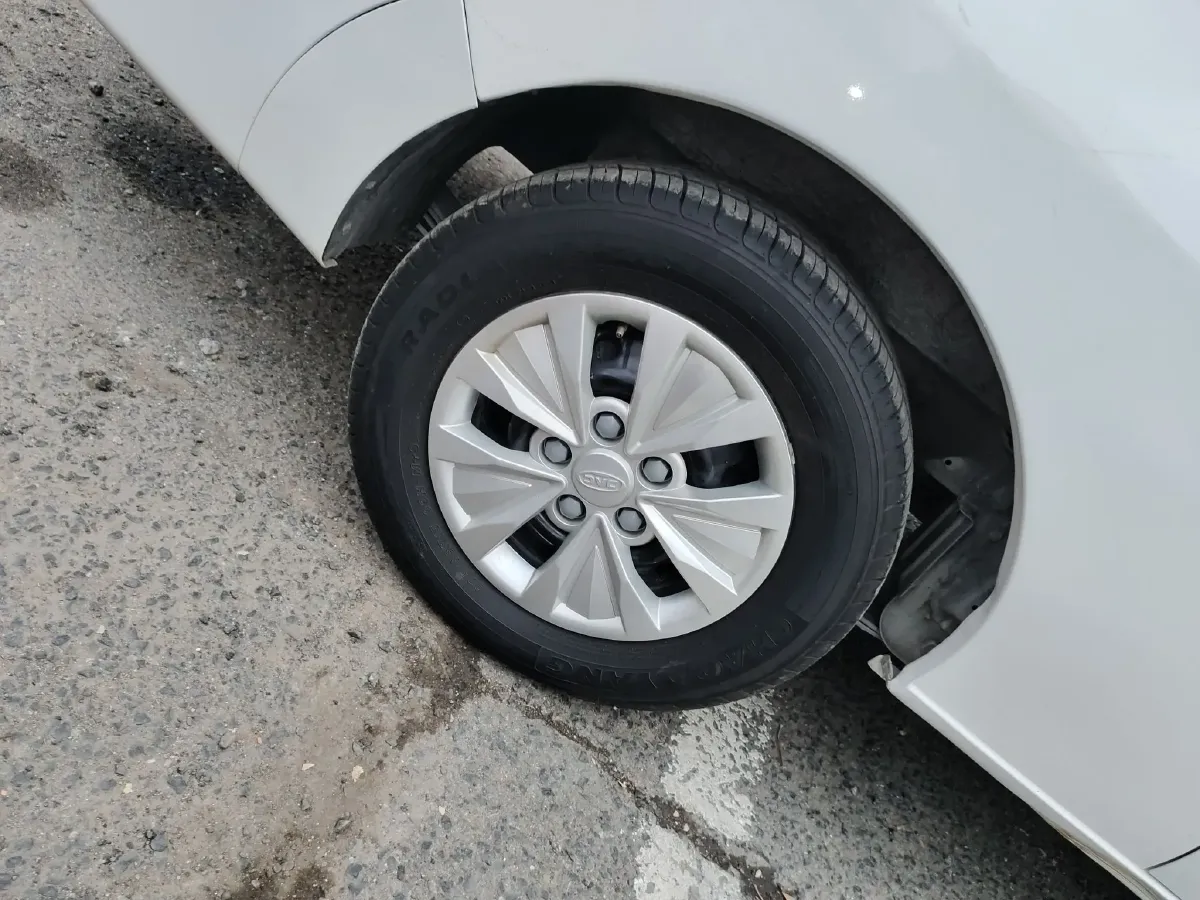 2023 JAC Refine M3 1.8L 133HP L4 5MT,autocango,china used car exporter,china ev exporter,chinese used car exporter,chinese used ev exporter