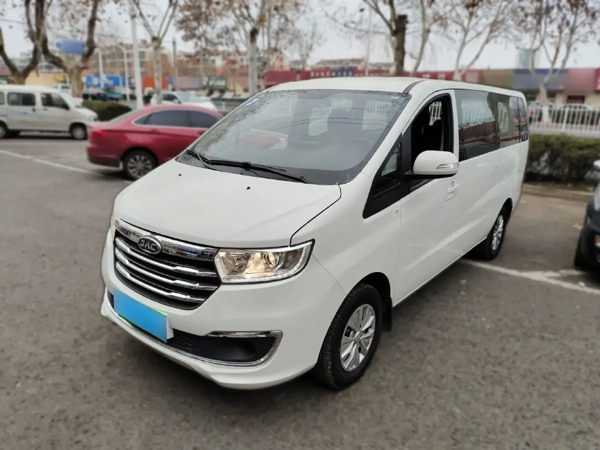 2023 JAC Refine M3 1.8L 133HP L4 5MT