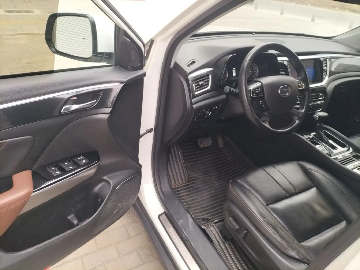 2017 GAC Trumpchi GS7 1.8T 188HP L4 6AT,autocango,china used car exporter,china ev exporter,chinese used car exporter,chinese used ev exporter