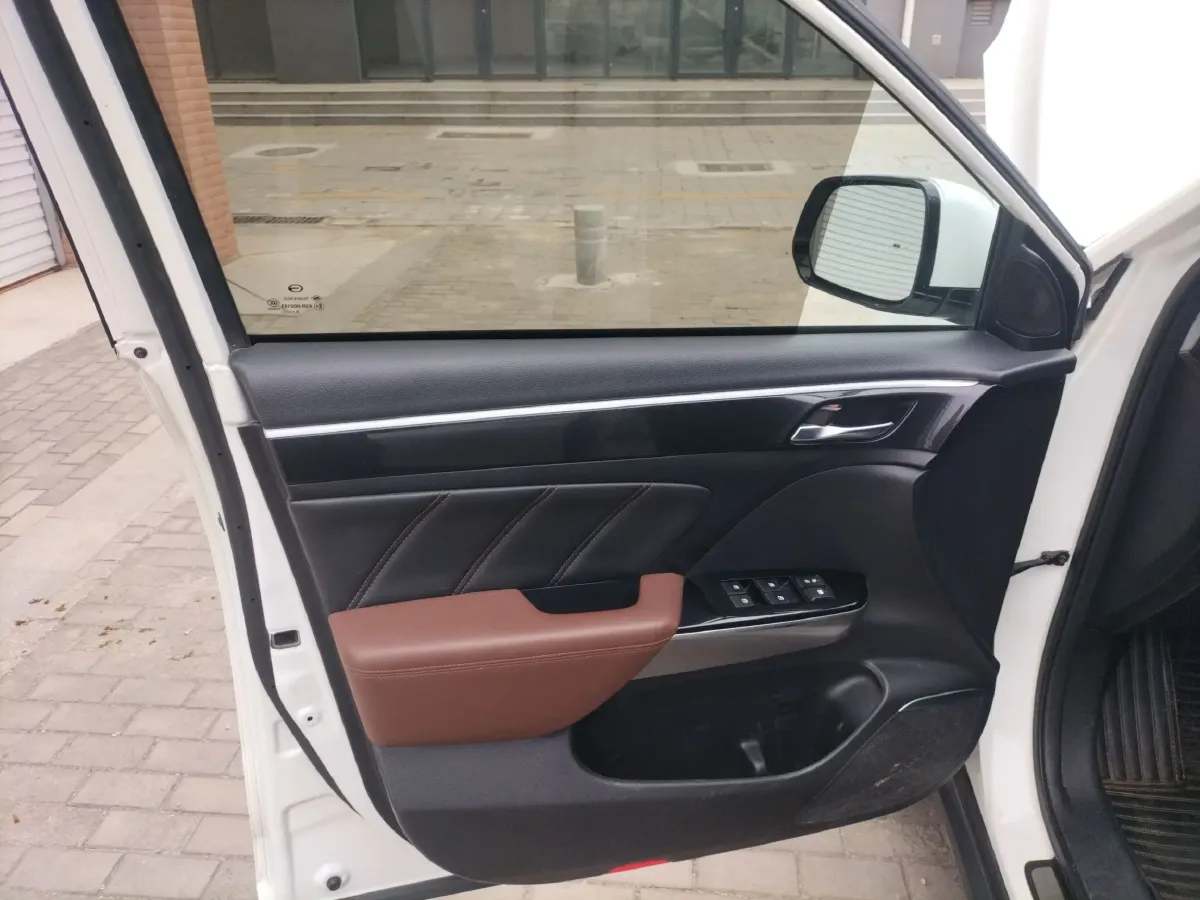 2017 GAC Trumpchi GS7 1.8T 188HP L4 6AT,autocango,china used car exporter,china ev exporter,chinese used car exporter,chinese used ev exporter