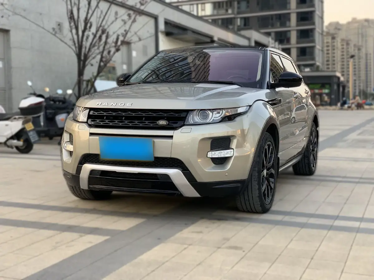 2014 Land Rover Range Rover Evoque 2.0T 241HP L4 9AT