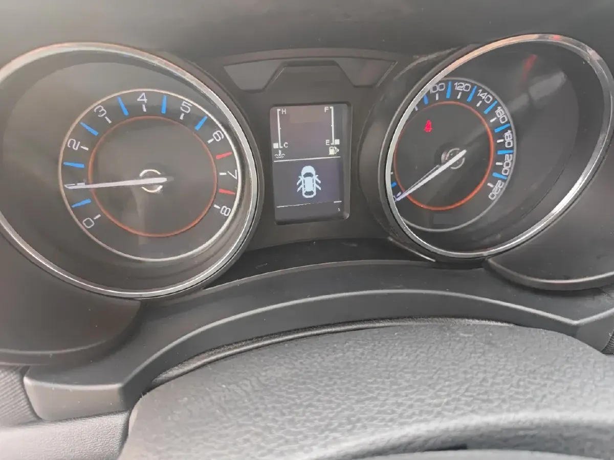 2016 BeiJing Auto Senova X55 1.5L 116HP L4 5MT,autocango,china used car exporter,china ev exporter,chinese used car exporter,chinese used ev exporter