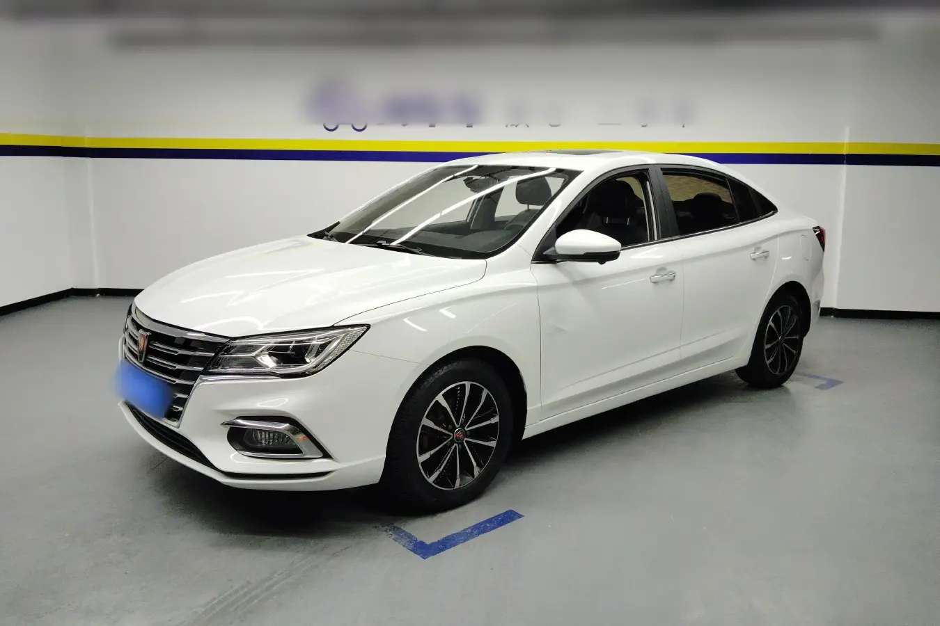2020 Roewe i5 1.5L 120HP L4 CVT