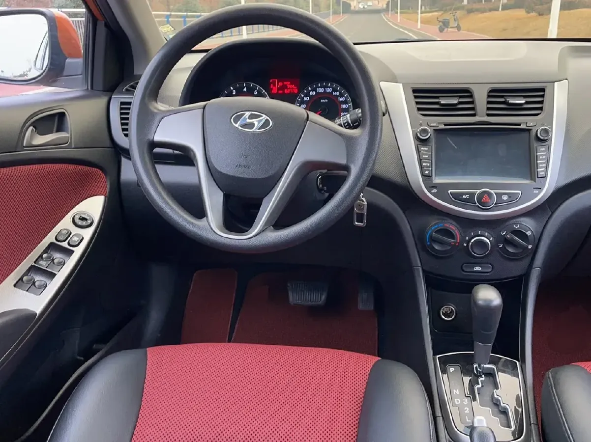 2014 Hyundai RuiYi 1.4L 107HP L4 4AT,autocango,china used car exporter,china ev exporter,chinese used car exporter,chinese used ev exporter