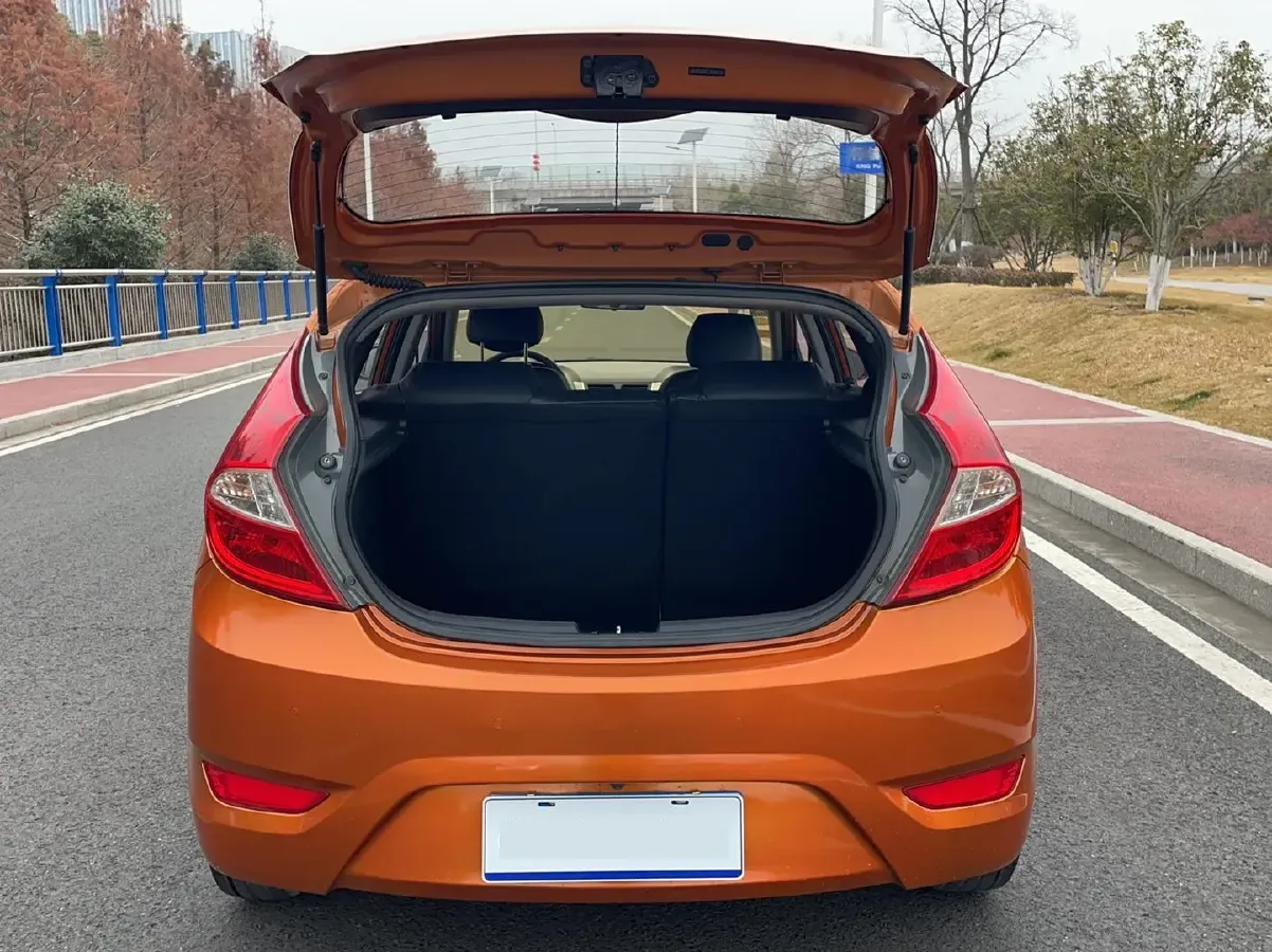 2014 Hyundai RuiYi 1.4L 107HP L4 4AT,autocango,china used car exporter,china ev exporter,chinese used car exporter,chinese used ev exporter