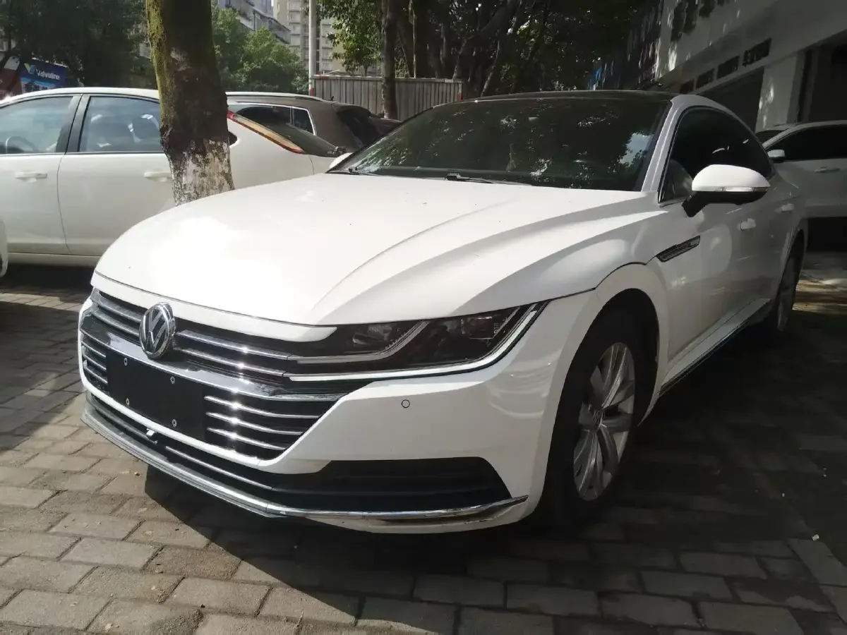 2020 Volkswagen CC 2.0T 186HP L4 7DCT