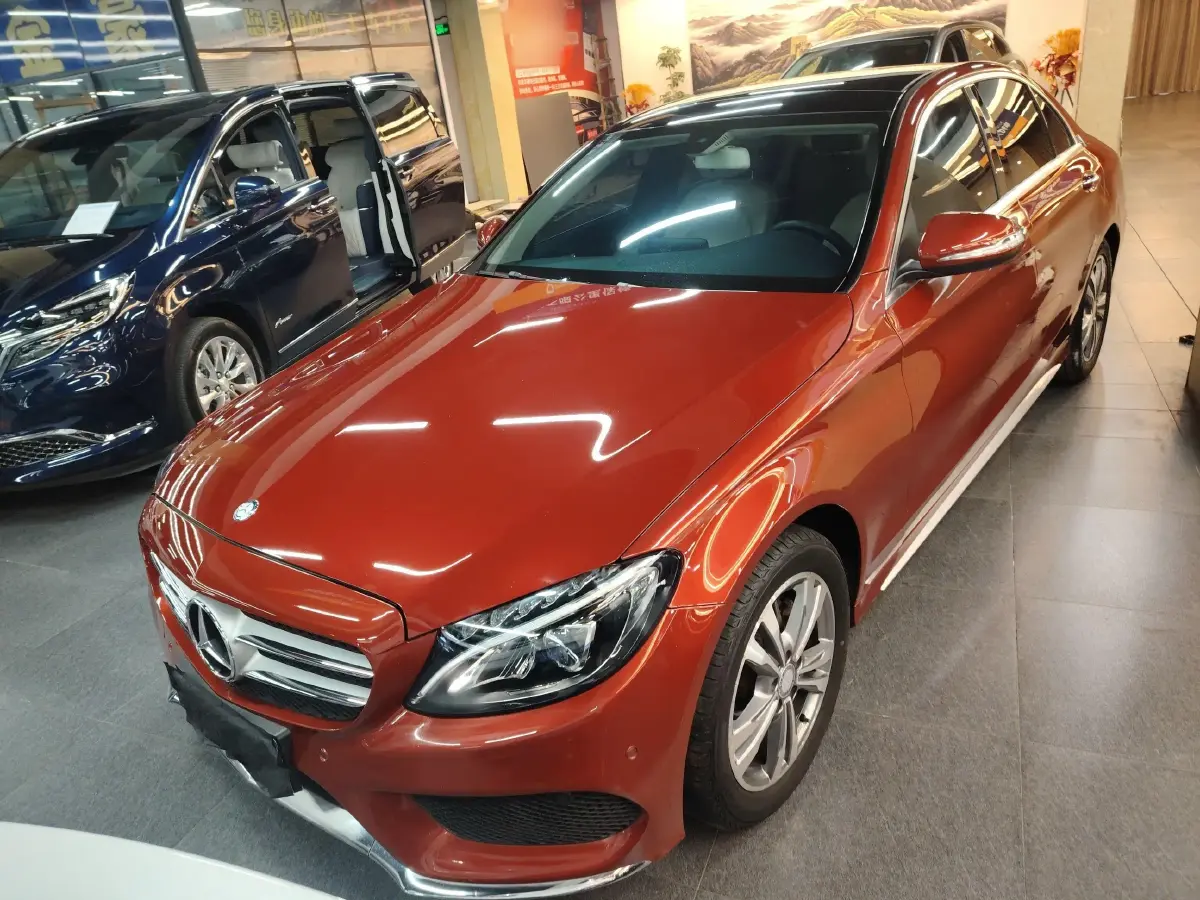 2017 Mercedes-Benz C Class 2.0T 184HP L4 7AT