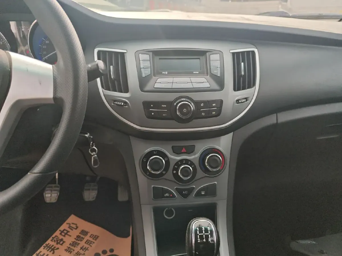 2015 KaiYi C3 1.5L 109HP L4 5MT,autocango,china used car exporter,china ev exporter,chinese used car exporter,chinese used ev exporter