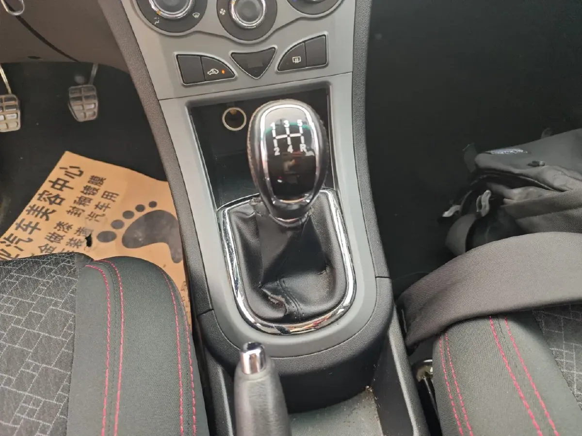 2015 KaiYi C3 1.5L 109HP L4 5MT,autocango,china used car exporter,china ev exporter,chinese used car exporter,chinese used ev exporter