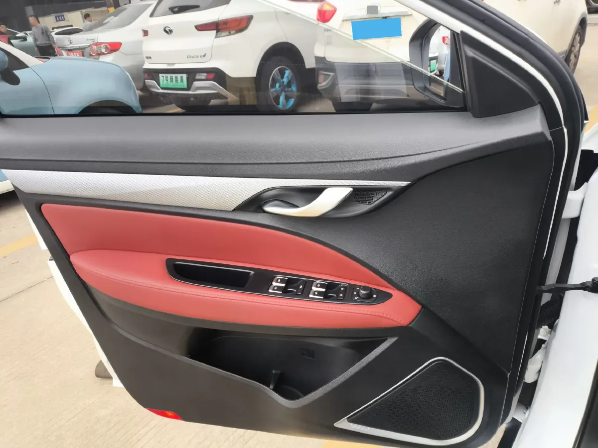 2019 Geely Vision S1 1.5L 109HP L4 CVT,autocango,china used car exporter,china ev exporter,chinese used car exporter,chinese used ev exporter