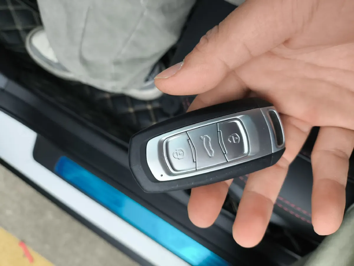 2019 Geely Vision S1 1.5L 109HP L4 CVT,autocango,china used car exporter,china ev exporter,chinese used car exporter,chinese used ev exporter