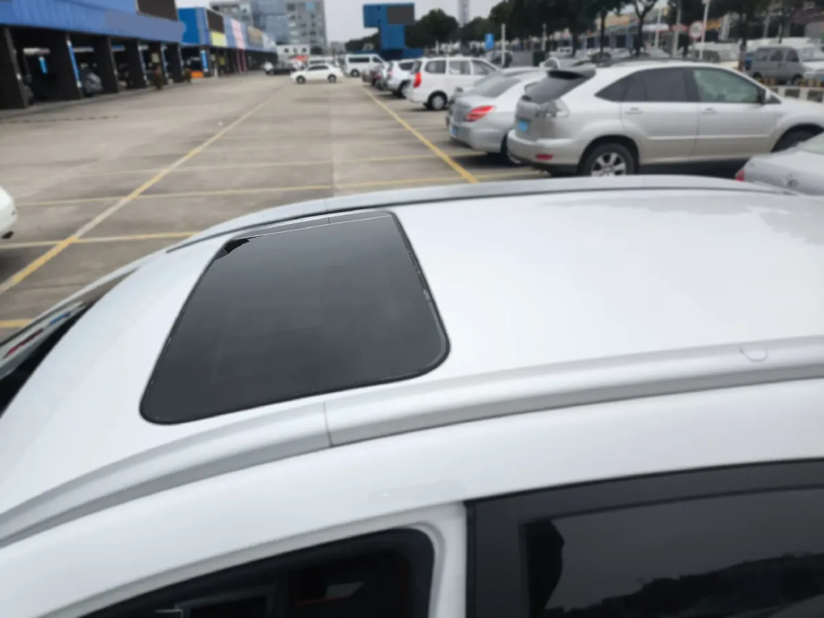 2019 Geely Vision S1 1.5L 109HP L4 CVT,autocango,china used car exporter,china ev exporter,chinese used car exporter,chinese used ev exporter