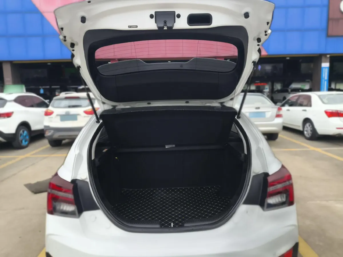 2019 Geely Vision S1 1.5L 109HP L4 CVT,autocango,china used car exporter,china ev exporter,chinese used car exporter,chinese used ev exporter