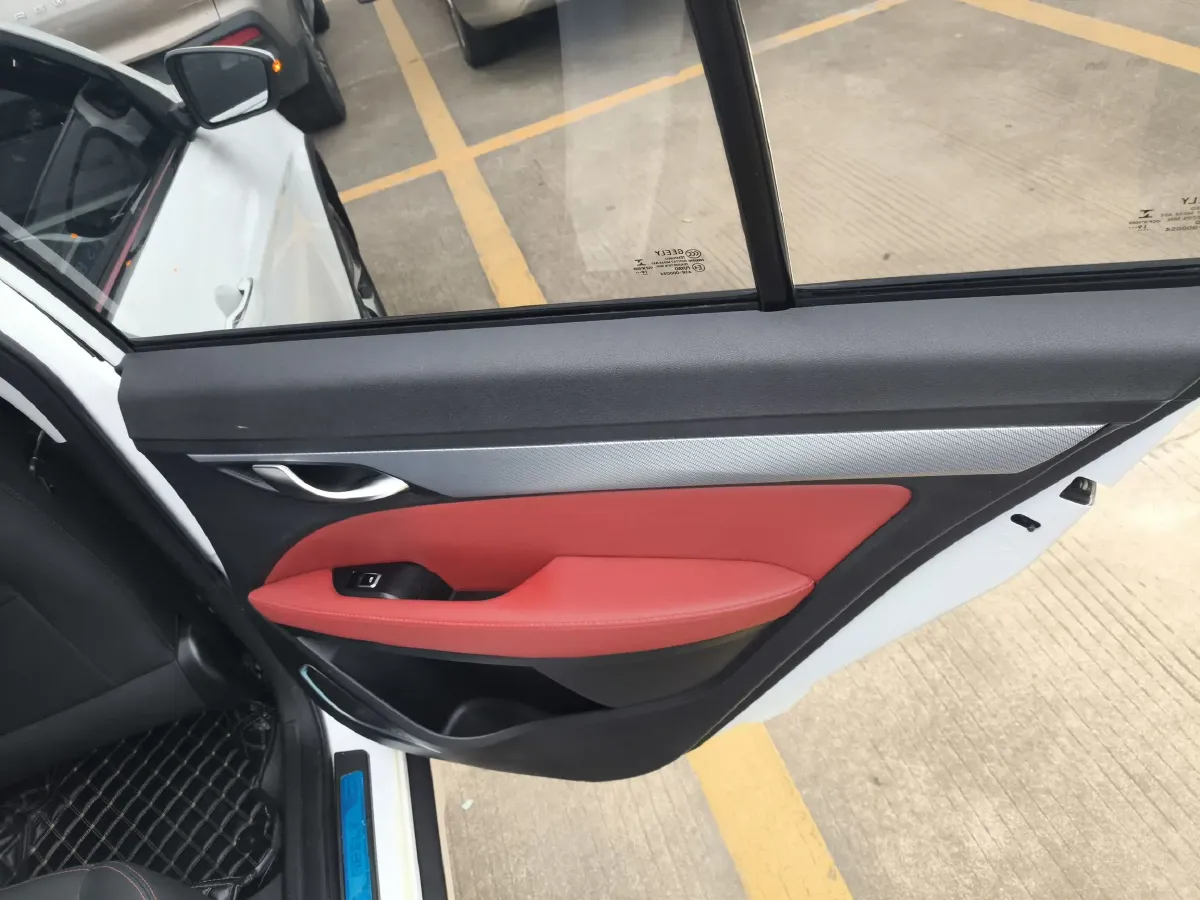 2019 Geely Vision S1 1.5L 109HP L4 CVT,autocango,china used car exporter,china ev exporter,chinese used car exporter,chinese used ev exporter