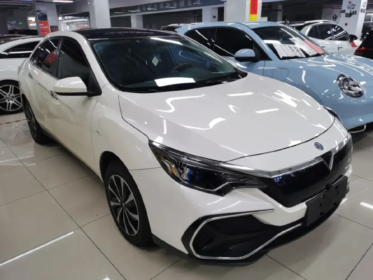 2020 Venucia D60 EV BEV 50KWH,autocango,china used car exporter,china ev exporter,chinese used car exporter,chinese used ev exporter