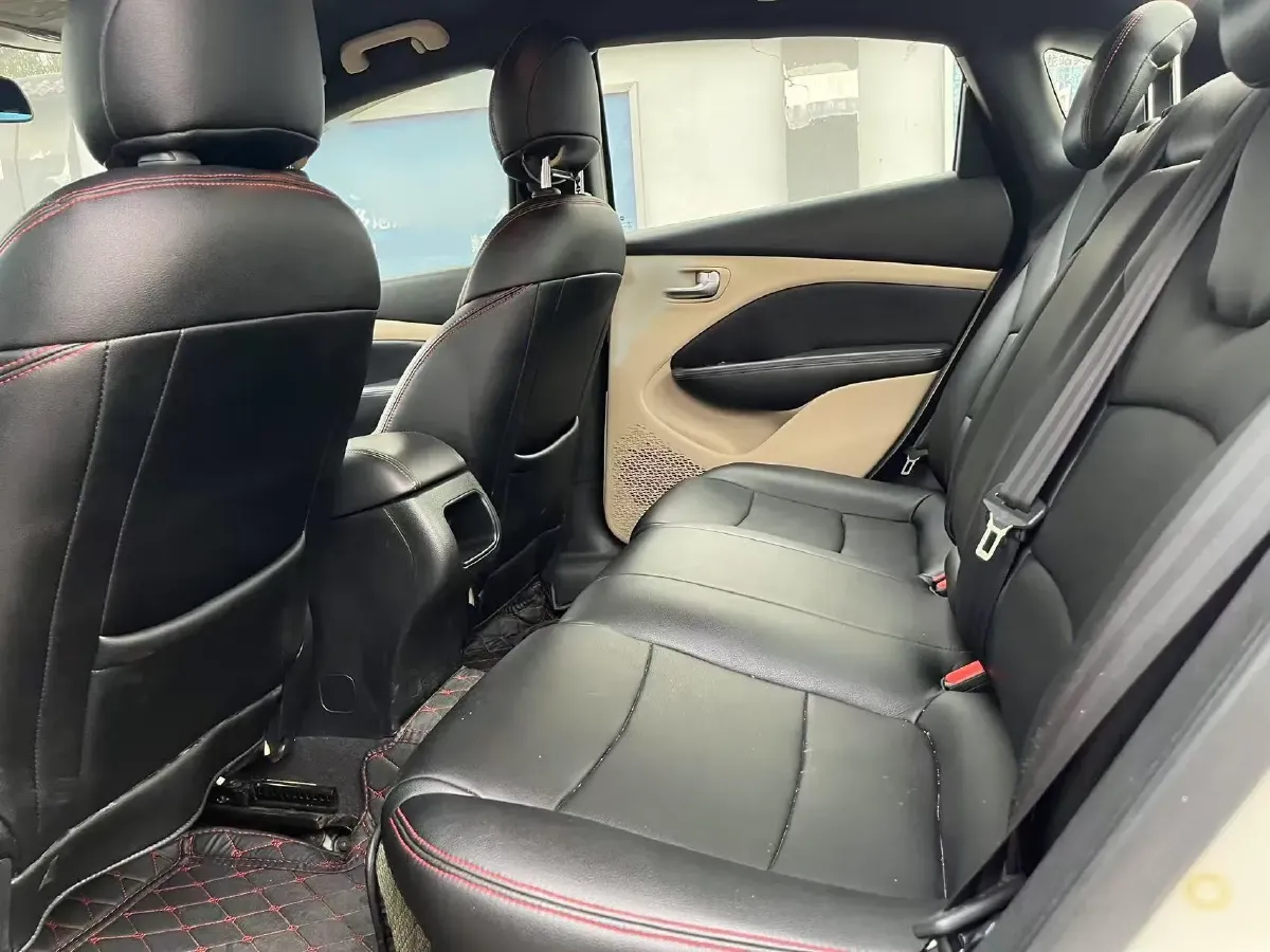 2012 Fiat Viaggio 1.4T 120HP L4 6DCT,autocango,china used car exporter,china ev exporter,chinese used car exporter,chinese used ev exporter