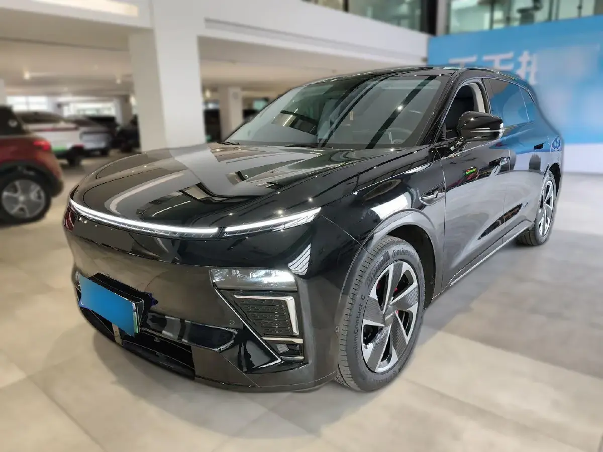 2024 Exceed Sterra ET BEV 77KWH