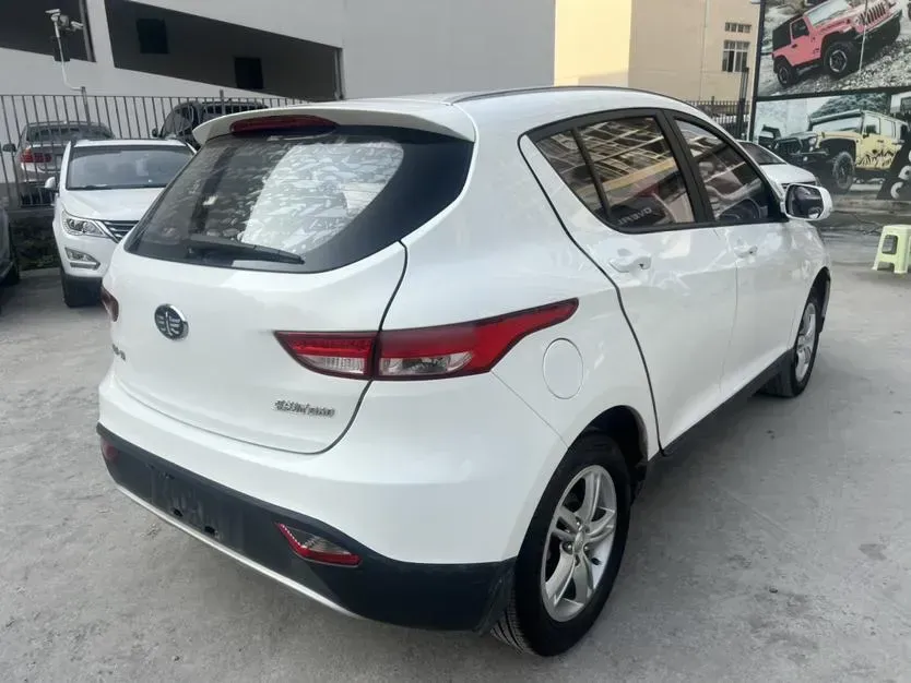2015 FAW Jumpal D60 1.5L 102HP L4 5MT,autocango,china used car exporter,china ev exporter,chinese used car exporter,chinese used ev exporter