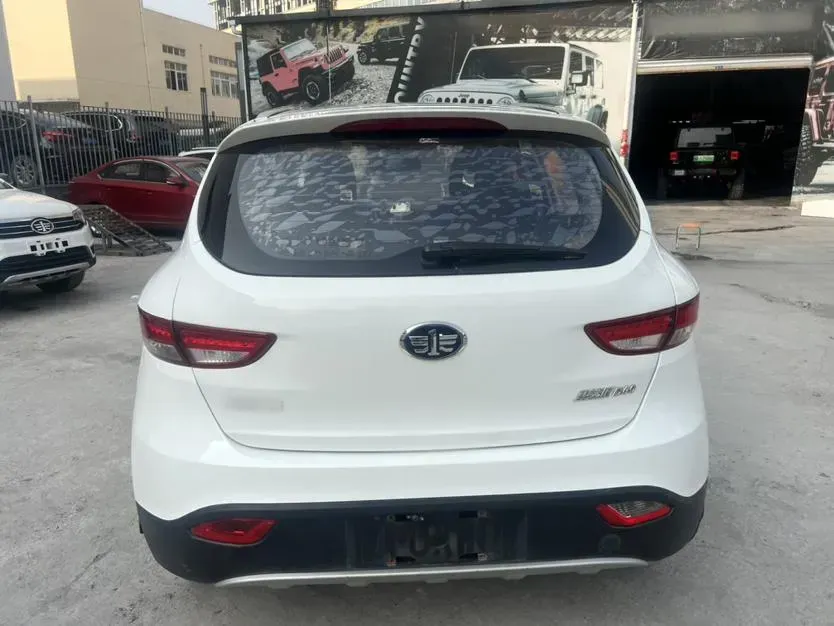 2015 FAW Jumpal D60 1.5L 102HP L4 5MT,autocango,china used car exporter,china ev exporter,chinese used car exporter,chinese used ev exporter