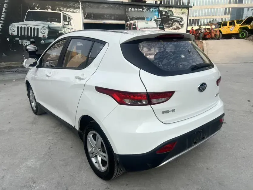 2015 FAW Jumpal D60 1.5L 102HP L4 5MT,autocango,china used car exporter,china ev exporter,chinese used car exporter,chinese used ev exporter