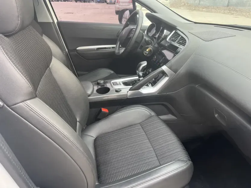 2019 Peugeot 3008 1.6T 167HP L4 6AT,autocango,china used car exporter,china ev exporter,chinese used car exporter,chinese used ev exporter