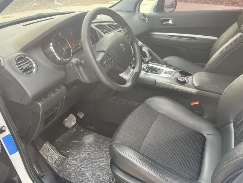 2019 Peugeot 3008 1.6T 167HP L4 6AT,autocango,china used car exporter,china ev exporter,chinese used car exporter,chinese used ev exporter