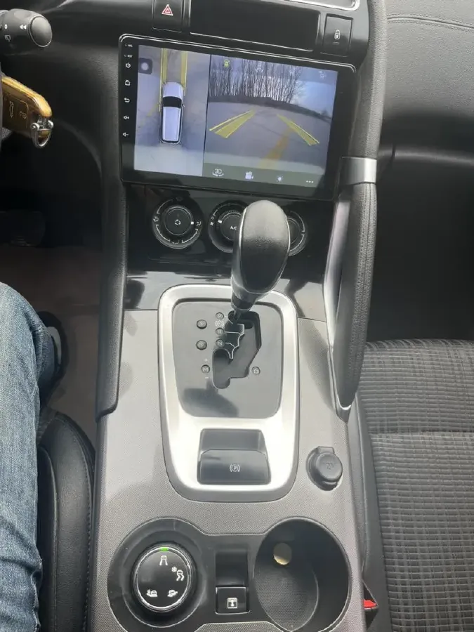 2019 Peugeot 3008 1.6T 167HP L4 6AT,autocango,china used car exporter,china ev exporter,chinese used car exporter,chinese used ev exporter