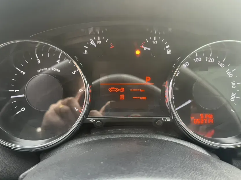 2019 Peugeot 3008 1.6T 167HP L4 6AT,autocango,china used car exporter,china ev exporter,chinese used car exporter,chinese used ev exporter