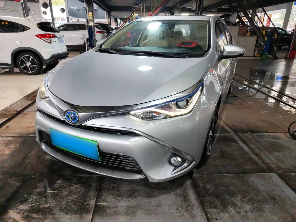 2016 Toyota Levin 1.8L 99HP L4 E-CVT Hybrid