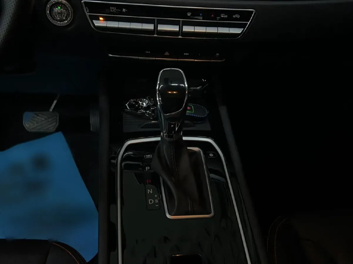 2021 DongFeng Fengon Fengon 580 1.5T 150HP L4 CVT,autocango,china used car exporter,china ev exporter,chinese used car exporter,chinese used ev exporter