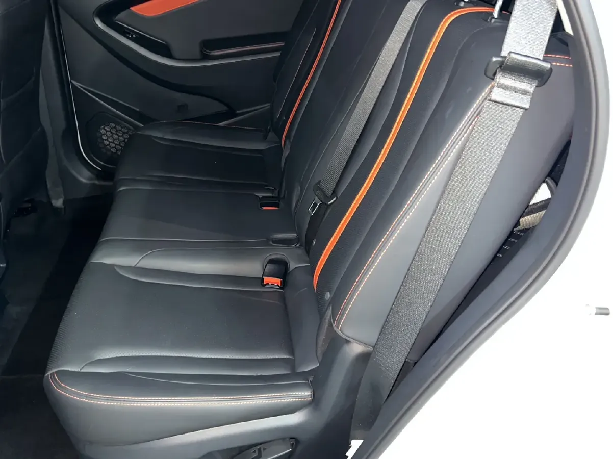 2021 DongFeng Fengon Fengon 580 1.5T 150HP L4 CVT,autocango,china used car exporter,china ev exporter,chinese used car exporter,chinese used ev exporter