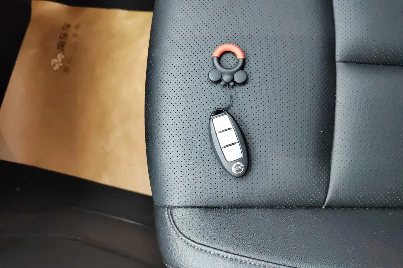 2022 Nissan X-Trail 2.0L 151HP L4 CVT,autocango,china used car exporter,china ev exporter,chinese used car exporter,chinese used ev exporter