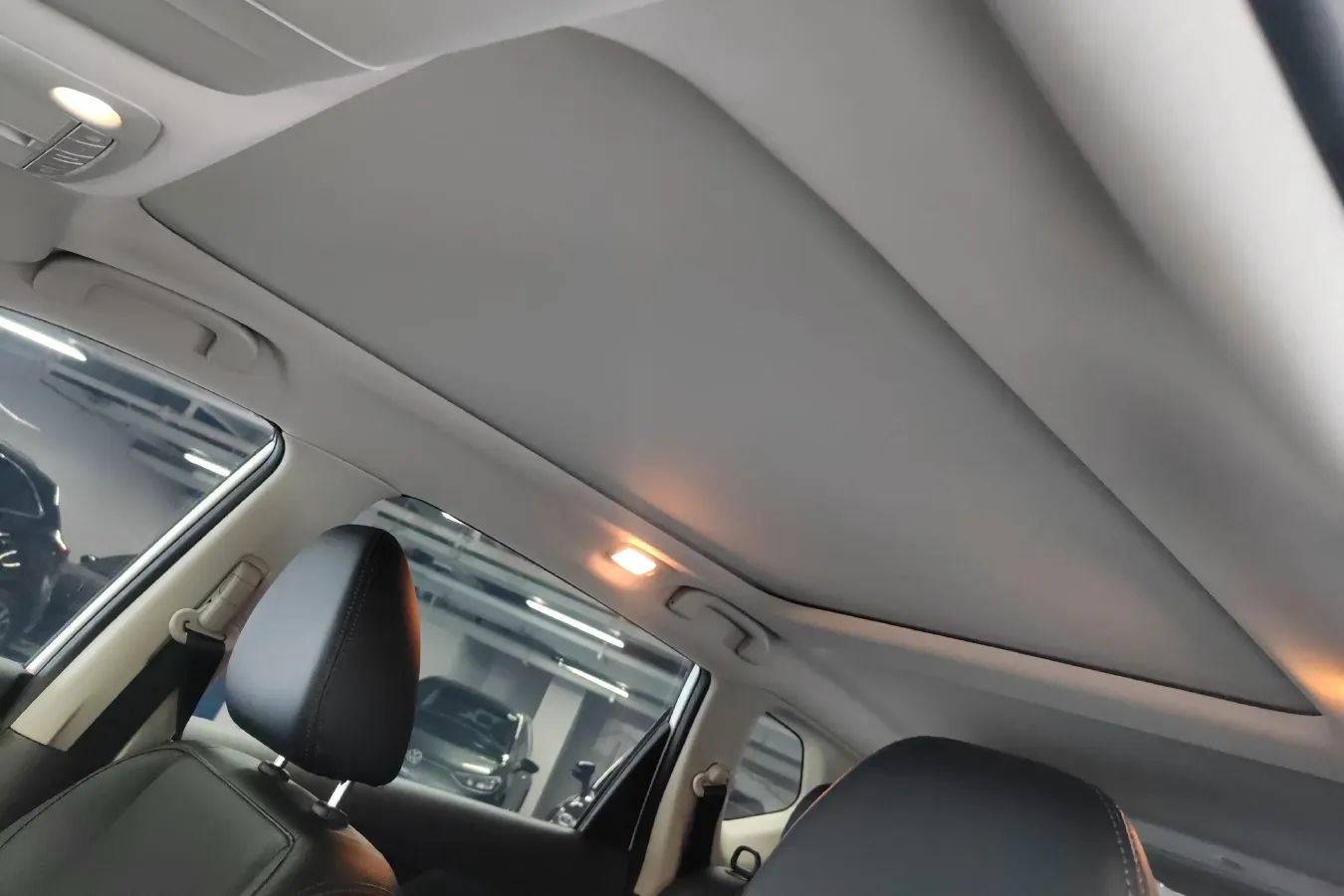 2022 Nissan X-Trail 2.0L 151HP L4 CVT,autocango,china used car exporter,china ev exporter,chinese used car exporter,chinese used ev exporter