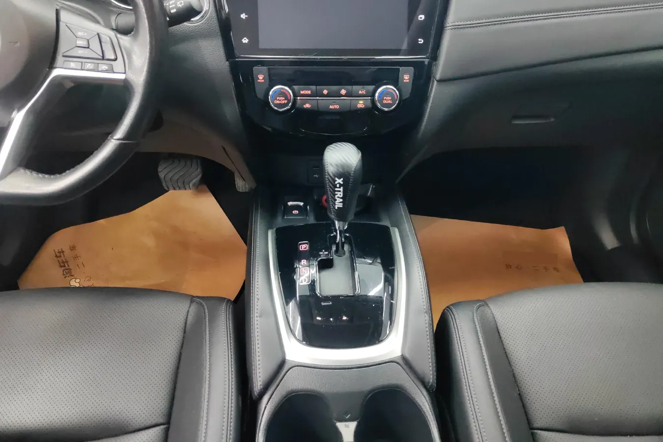 2022 Nissan X-Trail 2.0L 151HP L4 CVT,autocango,china used car exporter,china ev exporter,chinese used car exporter,chinese used ev exporter