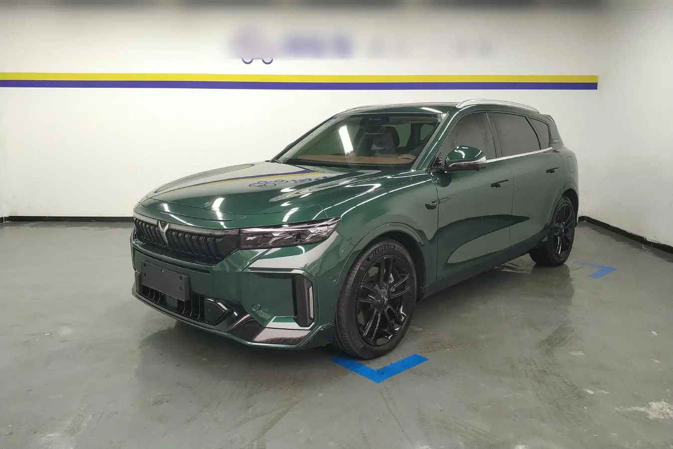 2024 Voyah FREE 1.5T 150HP L4 REEV 39.2KWH 2024 Voyah FREE 1.5T 150HP L4 REEV 39.2KWH